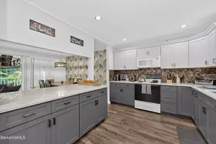 37 Corey Rd, Hancock, MA 01237 - Photo 5