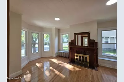 28 Bartlett Ave, Pittsfield, MA 01201 - Photo 1