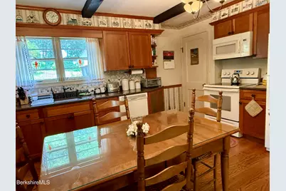20 Franklin St, Pittsfield, MA 01201 - Photo 7