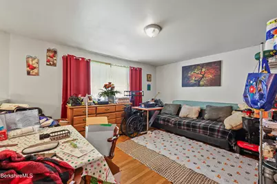 81 Calumet St, Pittsfield, MA 01201 - Photo 3
