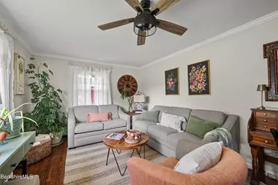 94 Velma Ave, Pittsfield, MA 01201 - Photo 11