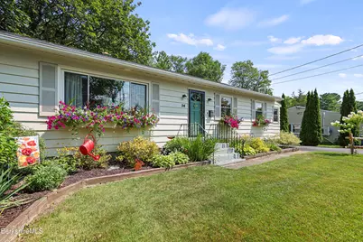 94 Velma Ave, Pittsfield, MA 01201 - Photo 5