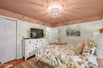 94 Velma Ave, Pittsfield, MA 01201 - Photo 23