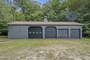 132 North Main Rd, Sandisfield, MA 01255 - Photo 13