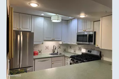 8 Rolling Hills #8-12, Lenox, MA 01240 - Photo 5