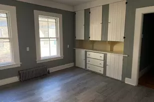 30 Hall St, North Adams, MA 01247 - Photo 3