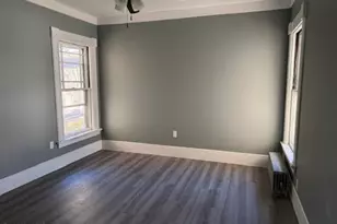 30 Hall St, North Adams, MA 01247 - Photo 7