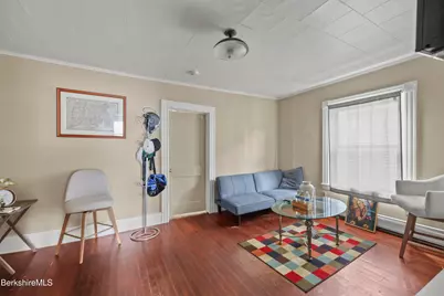 1093-1097 Tyler St, Pittsfield, MA 01201 - Photo 23