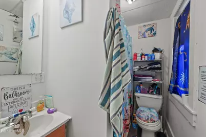 1093-1097 Tyler St, Pittsfield, MA 01201 - Photo 11