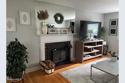 84 Windsor Ave, Pittsfield, MA 01201 - Photo 13
