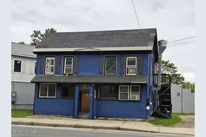 85 Wahconah St, Pittsfield, MA 01201 - Photo 1