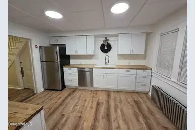 98 Friend St, Adams, MA 01220 - Photo 3