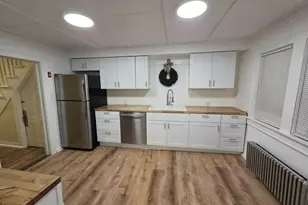98 Friend St, Adams, MA 01220 - Photo 3