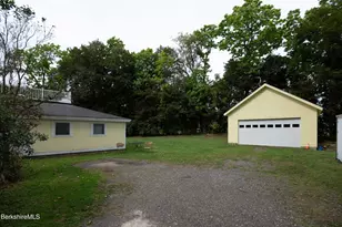119 Cole Ave, Williamstown, MA 01267 - Photo 9