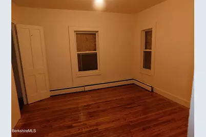 112 Union St, Pittsfield, MA 01201 - Photo 5