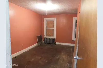 112 Union St, Pittsfield, MA 01201 - Photo 13