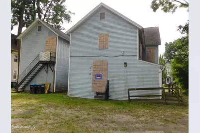 112 Union St, Pittsfield, MA 01201 - Photo 3