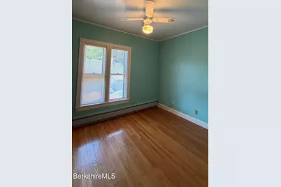 242 Church St, North Adams, MA 01247 - Photo 35