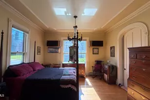 242 Church St, North Adams, MA 01247 - Photo 15
