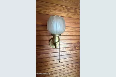 242 Church St, North Adams, MA 01247 - Photo 45