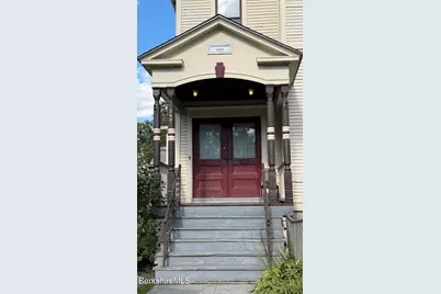 242 Church St, North Adams, MA 01247 - Photo 3