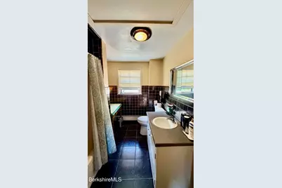 242 Church St, North Adams, MA 01247 - Photo 39