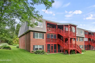 260 Pittsfield Rd #E6, Lenox, MA 01240 - Photo 31