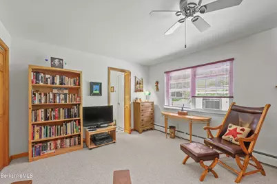 260 Pittsfield Rd #E6, Lenox, MA 01240 - Photo 17