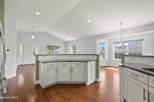 23 Aspen Way, Pittsfield, MA 01201 - Photo 15