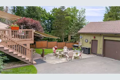 238 East St, Great Barrington, MA 01230 - Photo 33