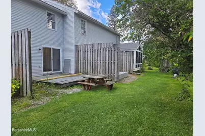 70 Lake St #b, Dalton, MA 01226 - Photo 21