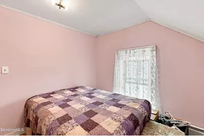 19 1/2 Spring St, North Adams, MA 01247 - Photo 19