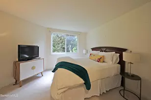 19 Hawthorne Rd, Stockbridge, MA 01262 - Photo 33