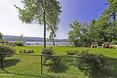 19 Hawthorne Rd #GH 8, Stockbridge, MA 01262 - Photo 49