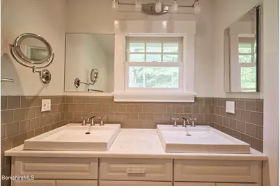 95 Lewis Ave, Great Barrington, MA 01230 - Photo 35