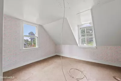 340-342 Wahconah St, Pittsfield, MA 01201 - Photo 21