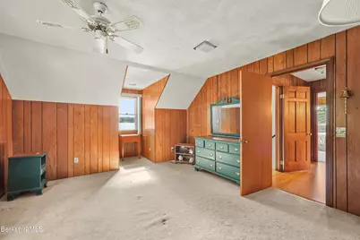 10 Club Cir, Pittsfield, MA 01201 - Photo 27