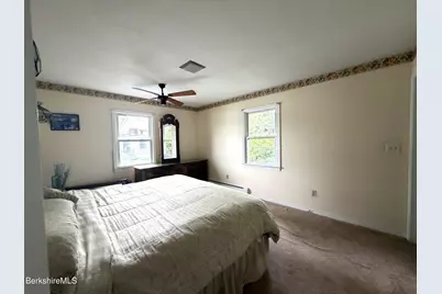 10 Club Cir, Pittsfield, MA 01201 - Photo 19