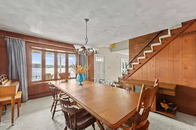 10 Club Cir, Pittsfield, MA 01201 - Photo 9