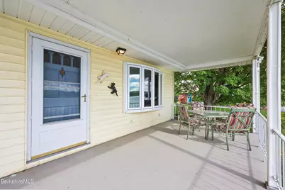 10 Club Cir, Pittsfield, MA 01201 - Photo 37