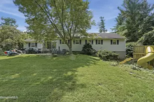 422 Barker Rd, Pittsfield, MA 01201 - Photo 35