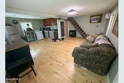 27 Navaho Ln, Heath, MA 01346 - Photo 13