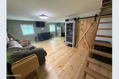 27 Navaho Ln, Heath, MA 01346 - Photo 11