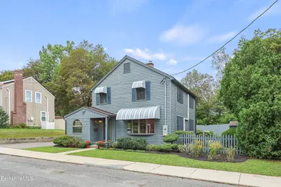 5 Daniels Ct, Adams, MA 01220 - Photo 3