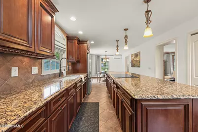 5 Daniels Ct, Adams, MA 01220 - Photo 19