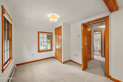 5 Daniels Ct, Adams, MA 01220 - Photo 33