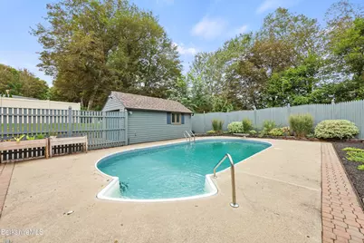 5 Daniels Ct, Adams, MA 01220 - Photo 41