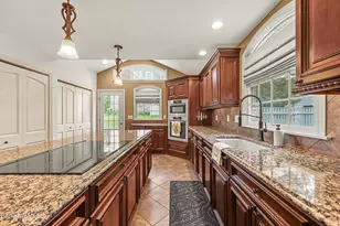 5 Daniels Ct, Adams, MA 01220 - Photo 17