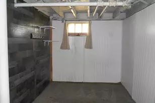 246 Dalton Ave, Pittsfield, MA 01201 - Photo 25