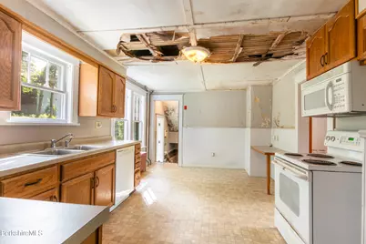 50 1/2 Melrose St, Adams, MA 01220 - Photo 13